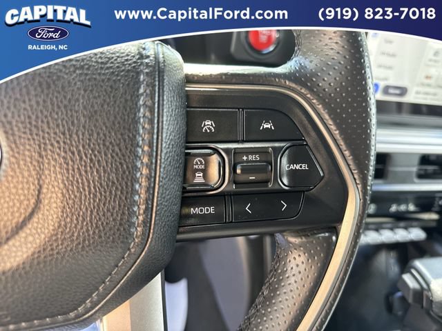 Used 2025 Toyota 4Runner TRD Sport AWD/4WD image 23