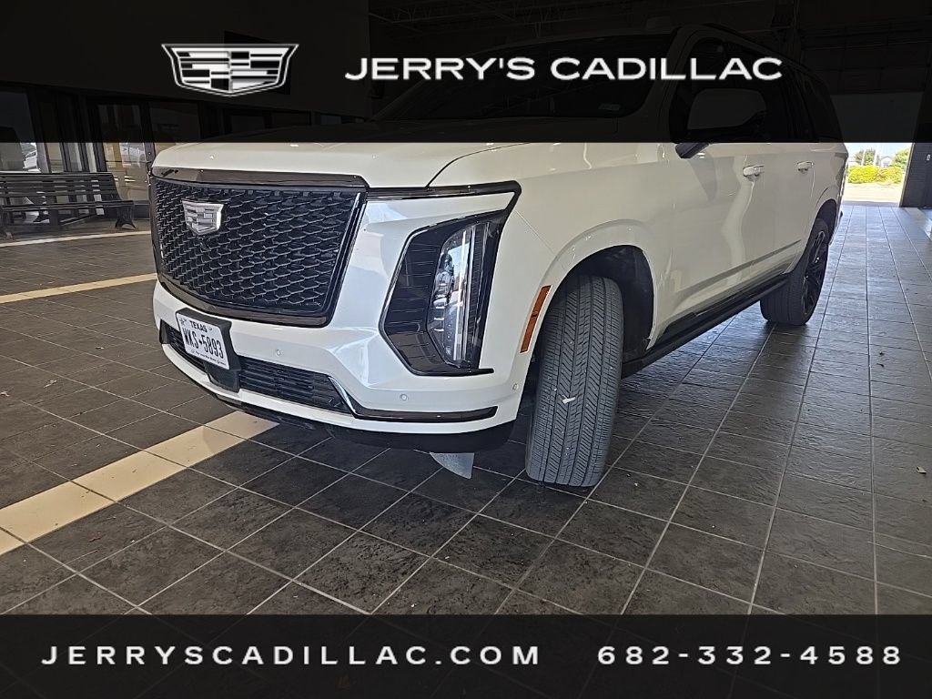 Used 2025 Cadillac Escalade ESV Sport Platinum w/ LPO, ONYX Package AWD/4WD image 2