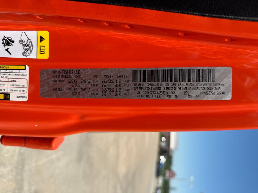 Used 2018 Jeep Wrangler Unlimited Sport S AWD/4WD image 30