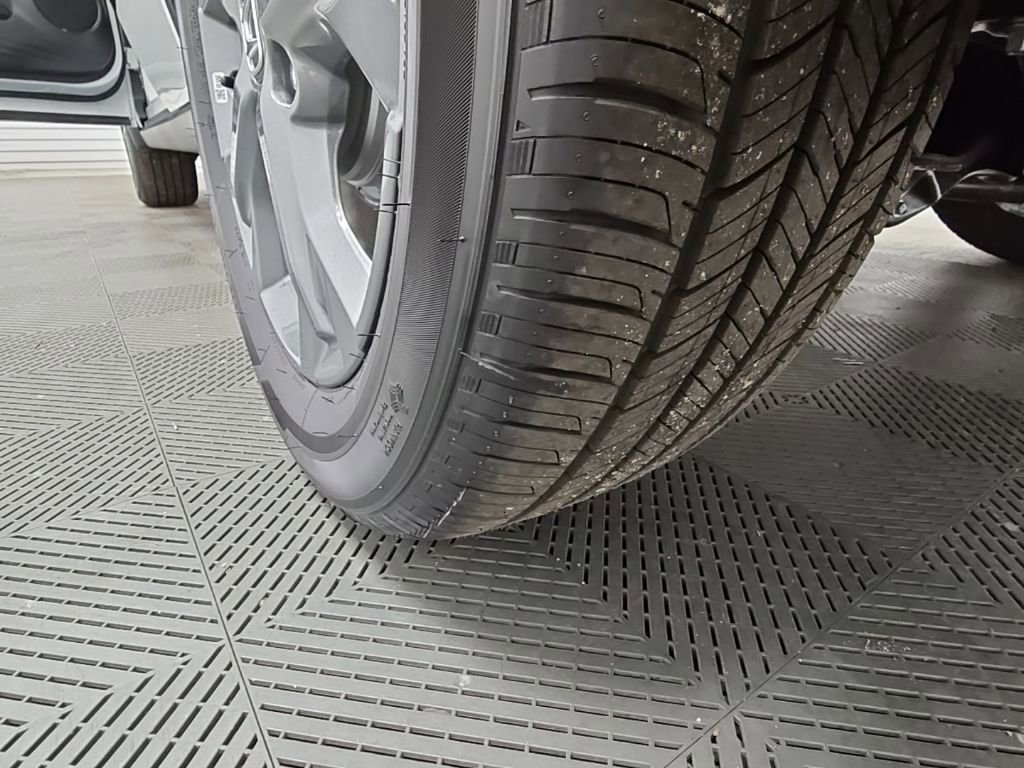 New 2026 Honda HR-V LX image 40