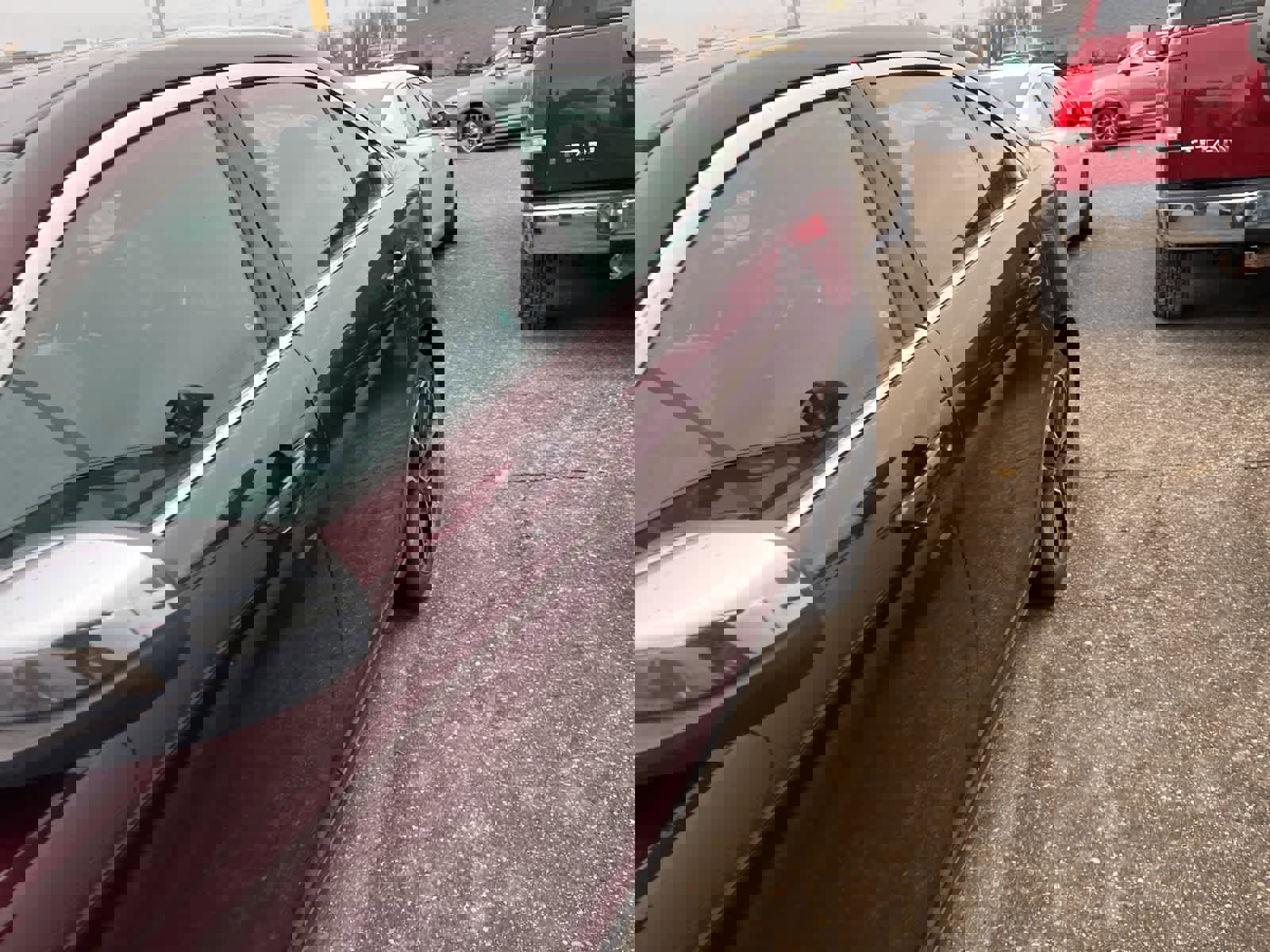 Used 2019 Ford Taurus Limited image 7