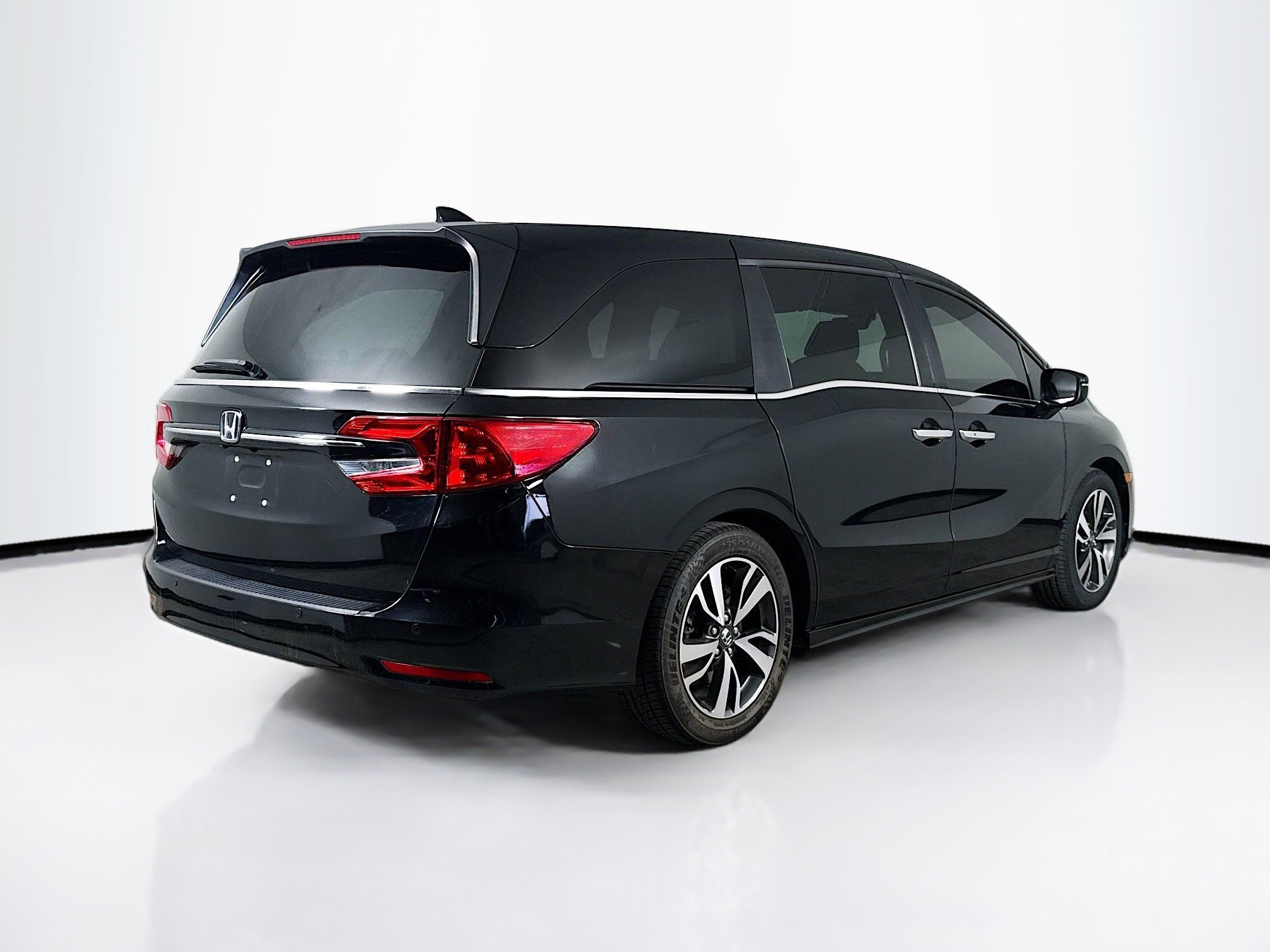 Used 2023 Honda Odyssey Touring image 35