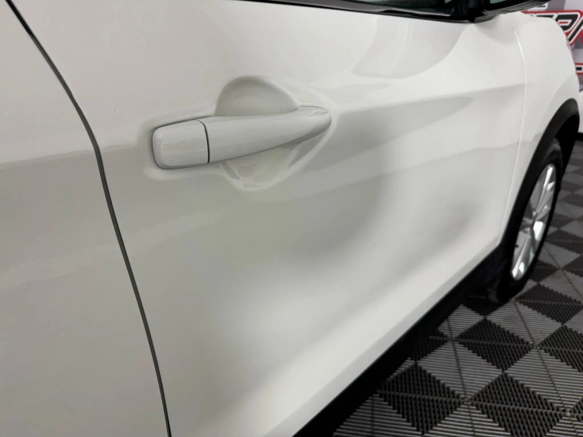 Used 2018 Nissan Rogue Sport S w/ S Appearance Package image 27