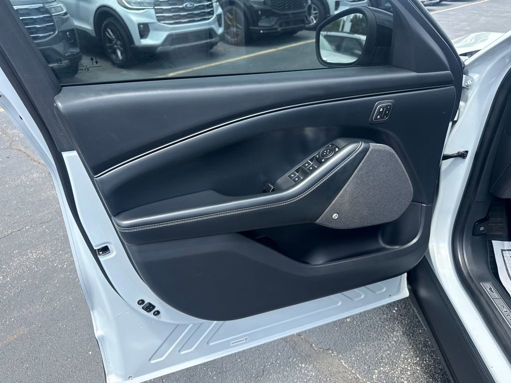 Used 2021 Ford Mustang Mach-E Premium AWD/4WD image 26