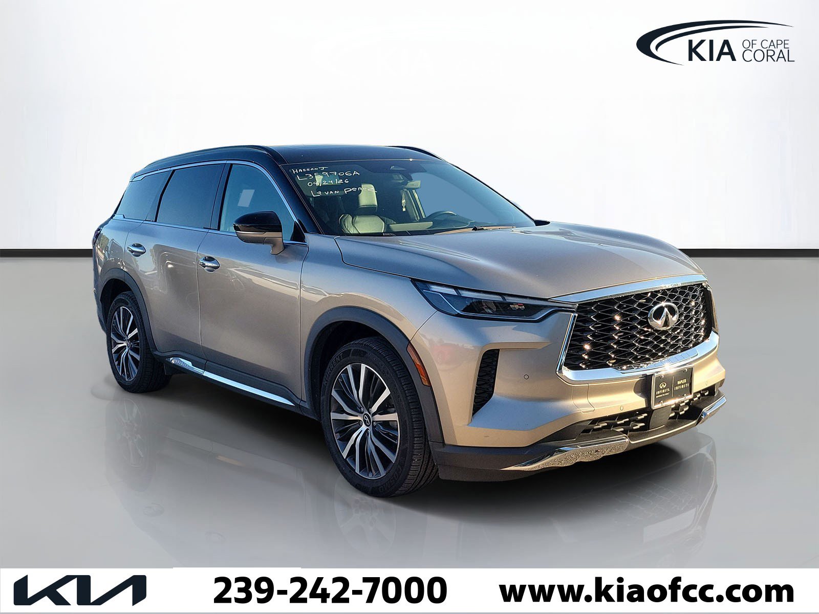 Used 2022 INFINITI QX60 Autograph AWD/4WD image 1