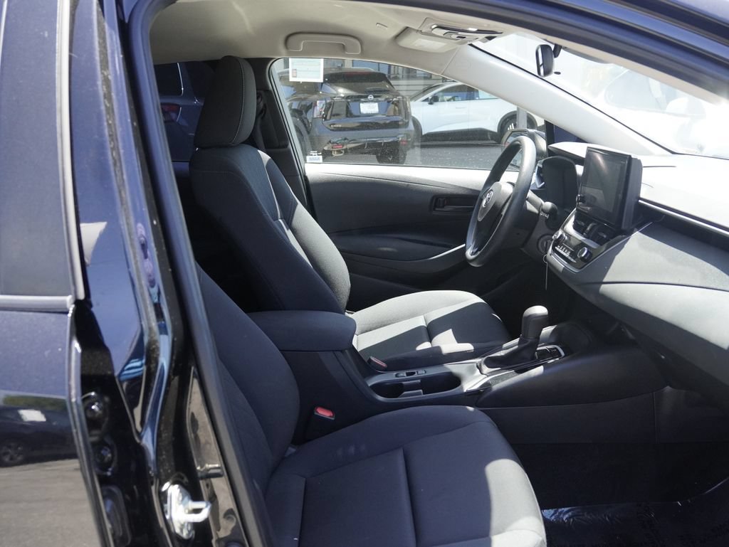 Used 2023 Toyota Corolla LE FWD image 21