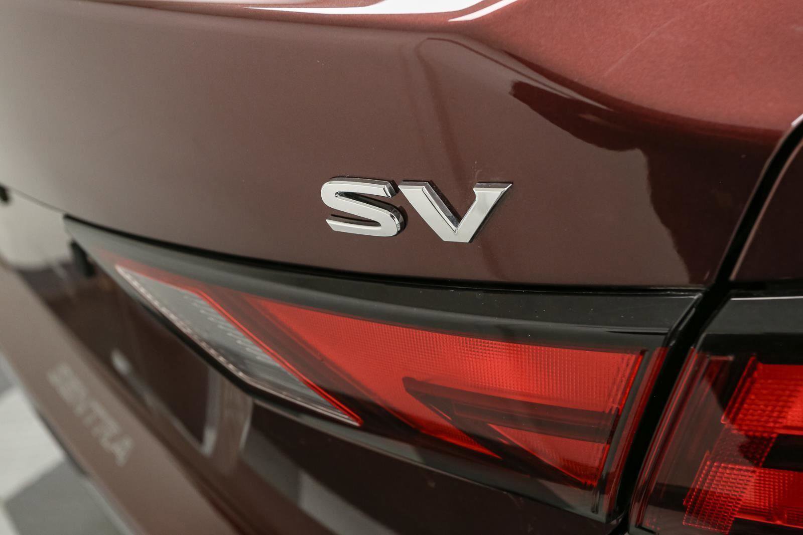 Used 2021 Nissan Sentra SV image 11