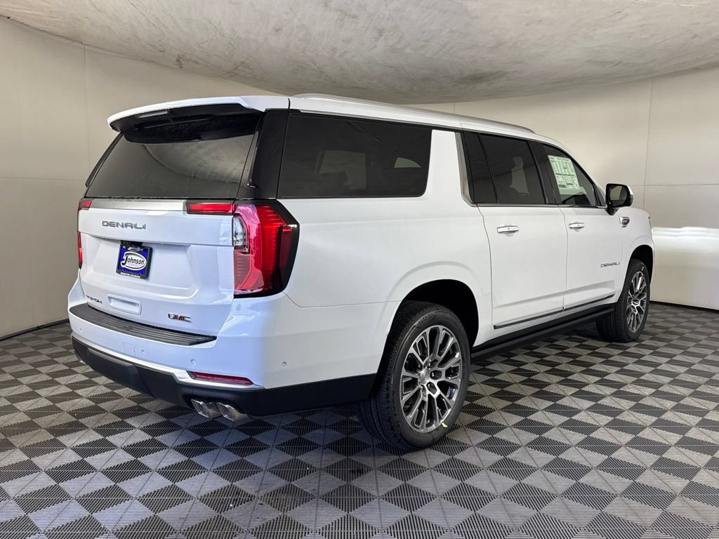 New 2026 GMC Yukon XL Denali w/ Denali Reserve Package AWD/4WD image 5