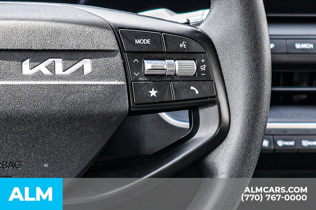 Used 2025 Kia K4 FWD image 34