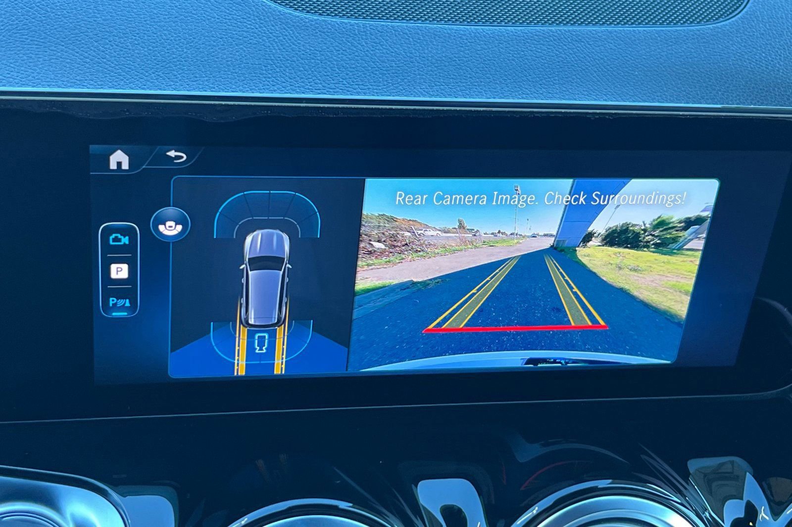 New 2025 Mercedes-Benz GLB 250 4MATIC image 21