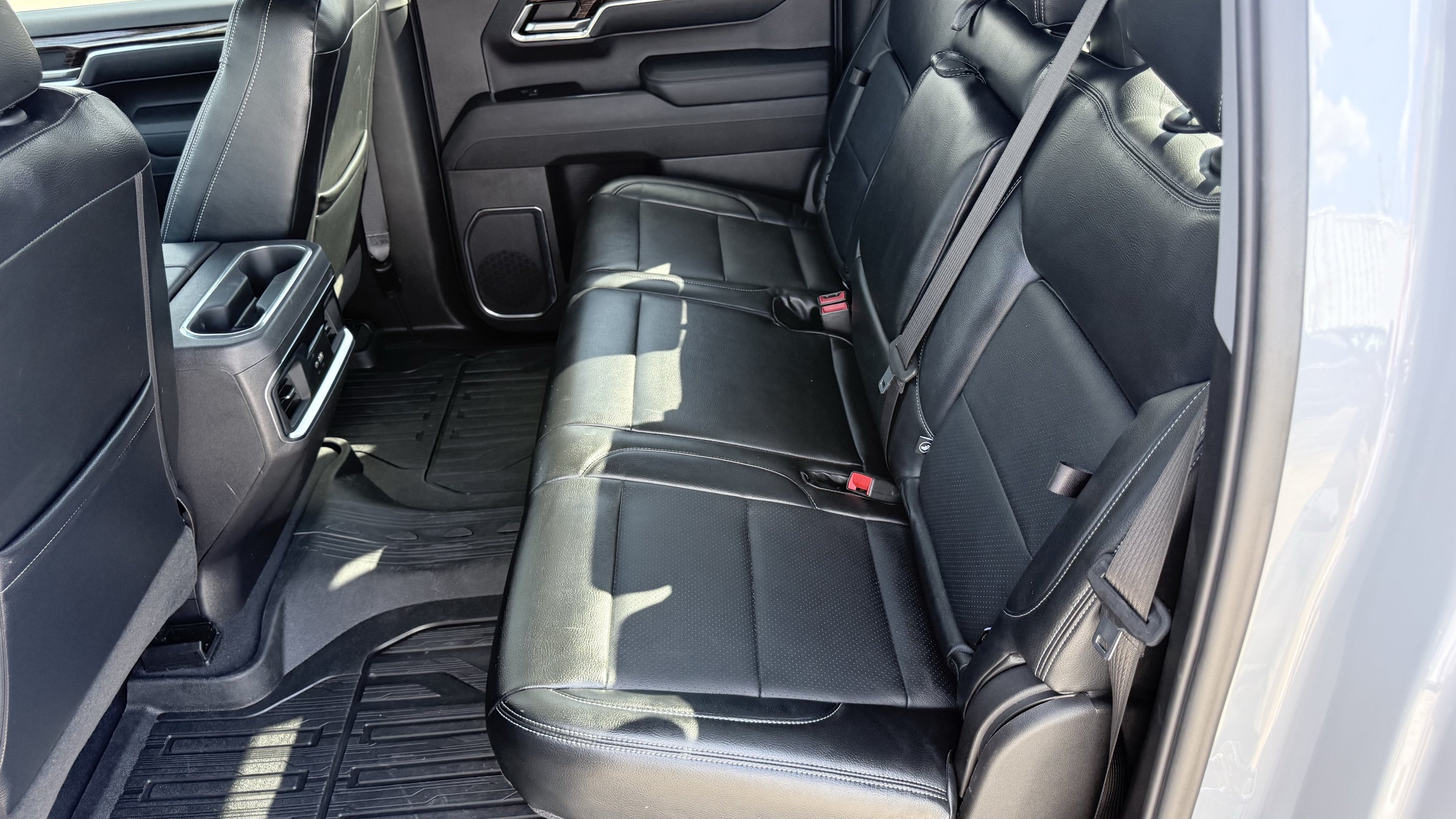 Used 2024 GMC Sierra 1500 Elevation w/ LPO, Elevation Black Package AWD/4WD image 34