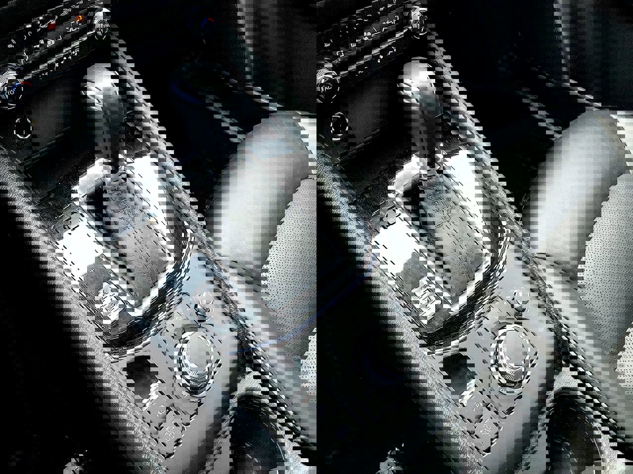 Used 2024 MAZDA CX-5 AWD 2.5 S w/ Select Package image 18