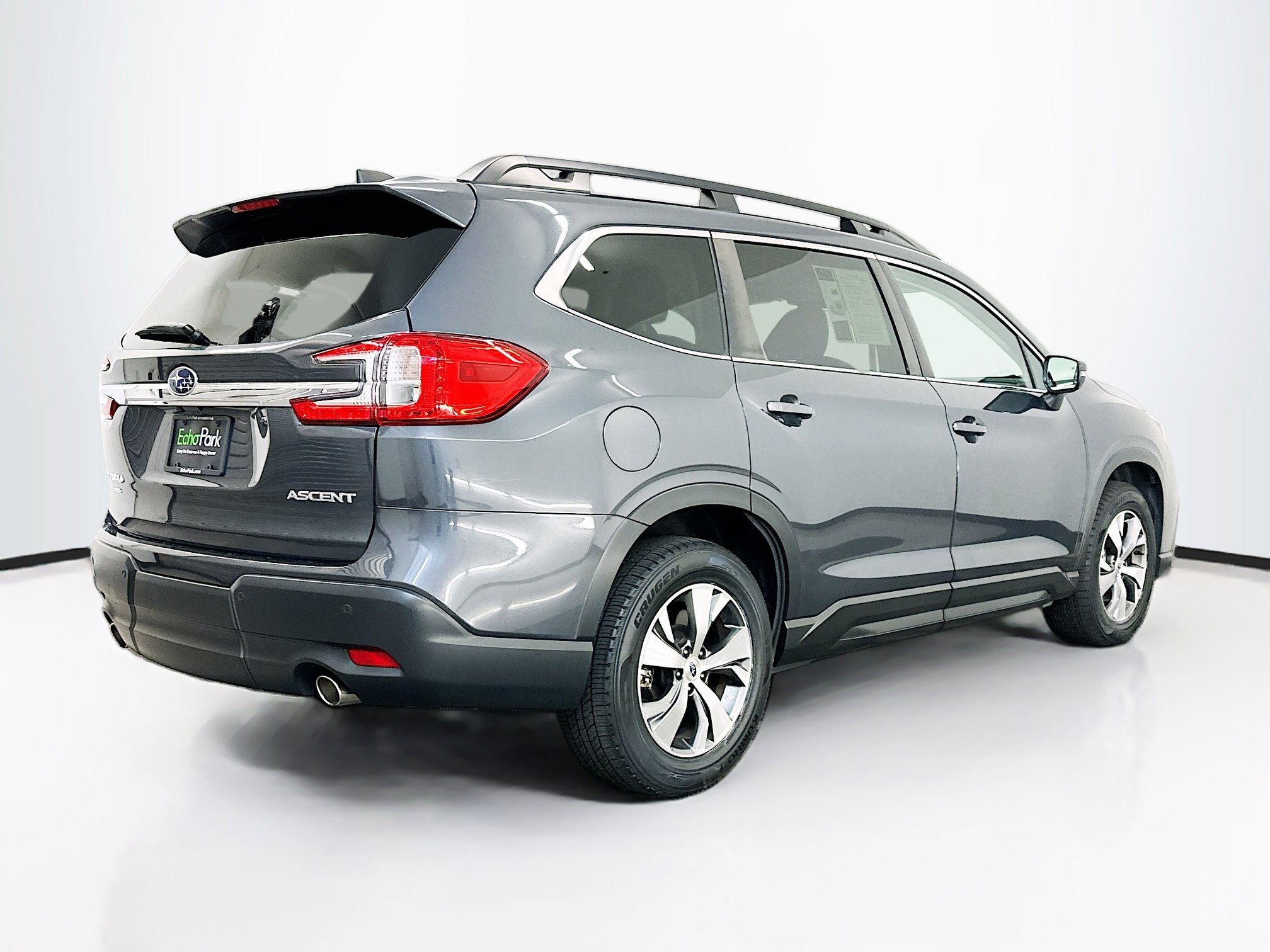 Used 2023 Subaru Ascent Premium w/ Convenience Package AWD/4WD image 9