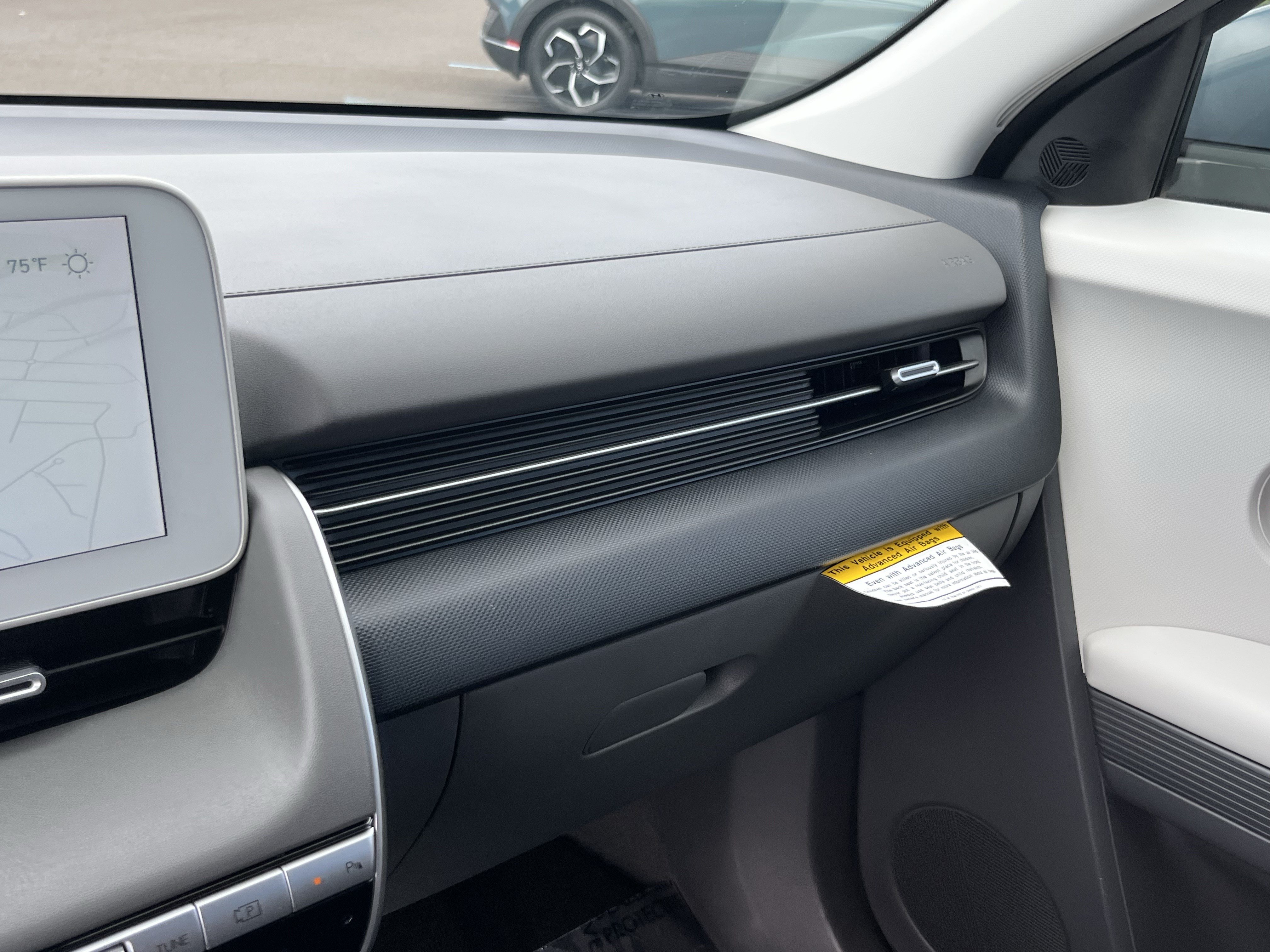 Certified 2024 Hyundai Ioniq 5 SEL RWD image 25