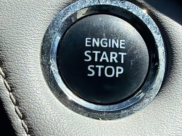Used 2018 Toyota RAV4 XLE image 34