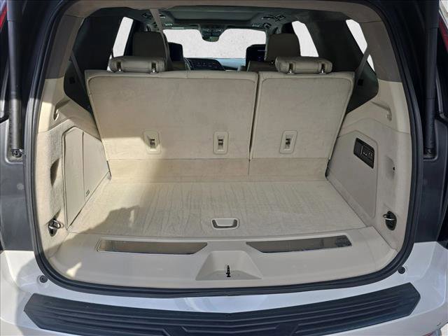 Used 2023 Cadillac Escalade Premium Luxury Platinum image 12