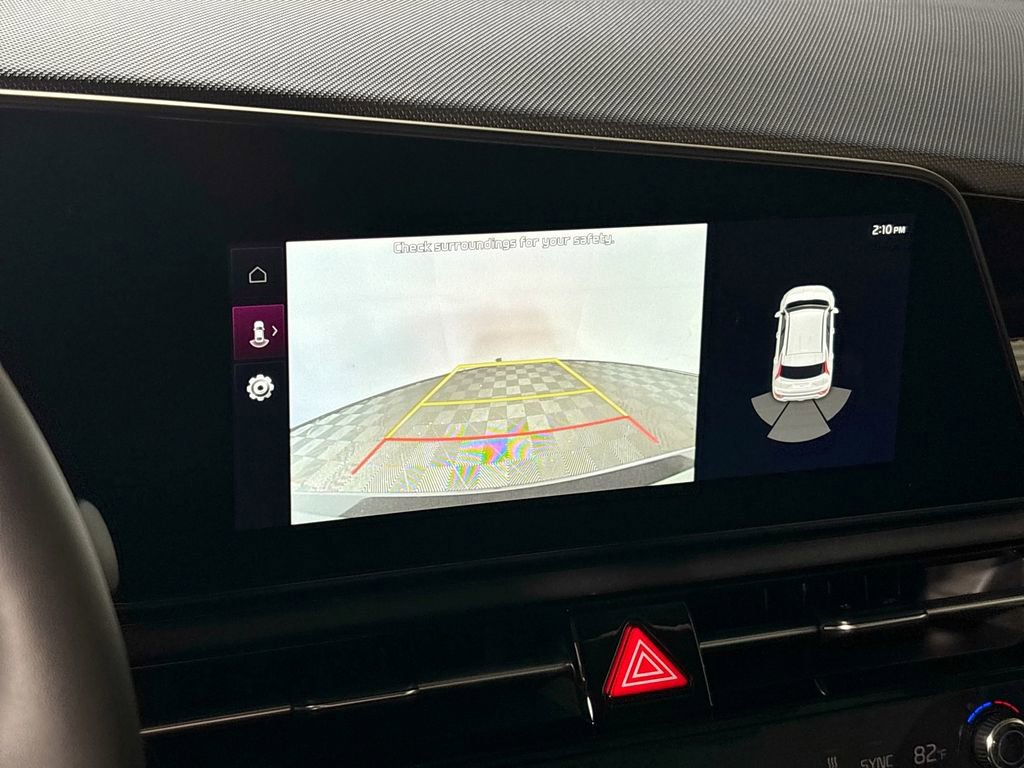 New 2026 Kia Niro Wind w/ Wind Preserve Package FWD image 17