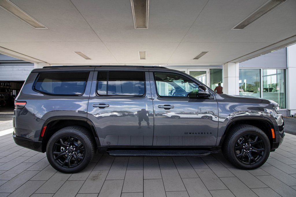 Used 2025 Jeep Wagoneer Series II image 19