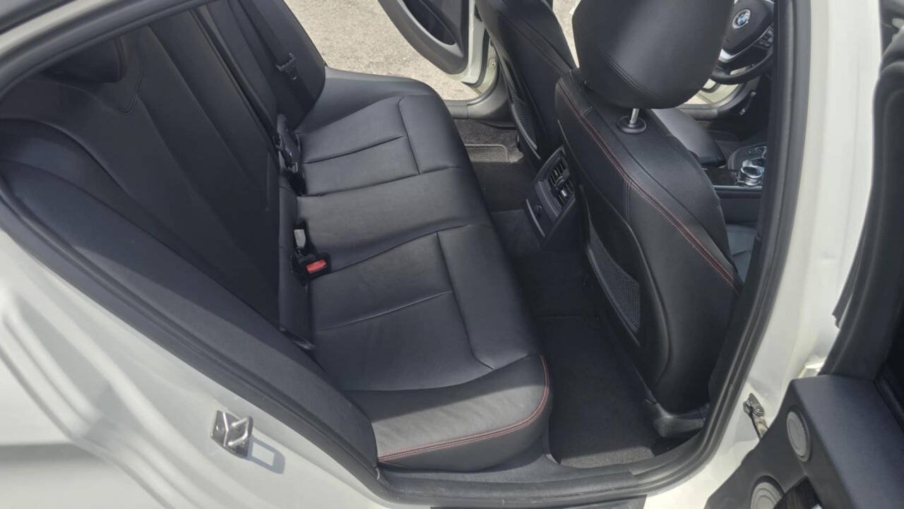 Used 2014 BMW 328d Sedan RWD image 12
