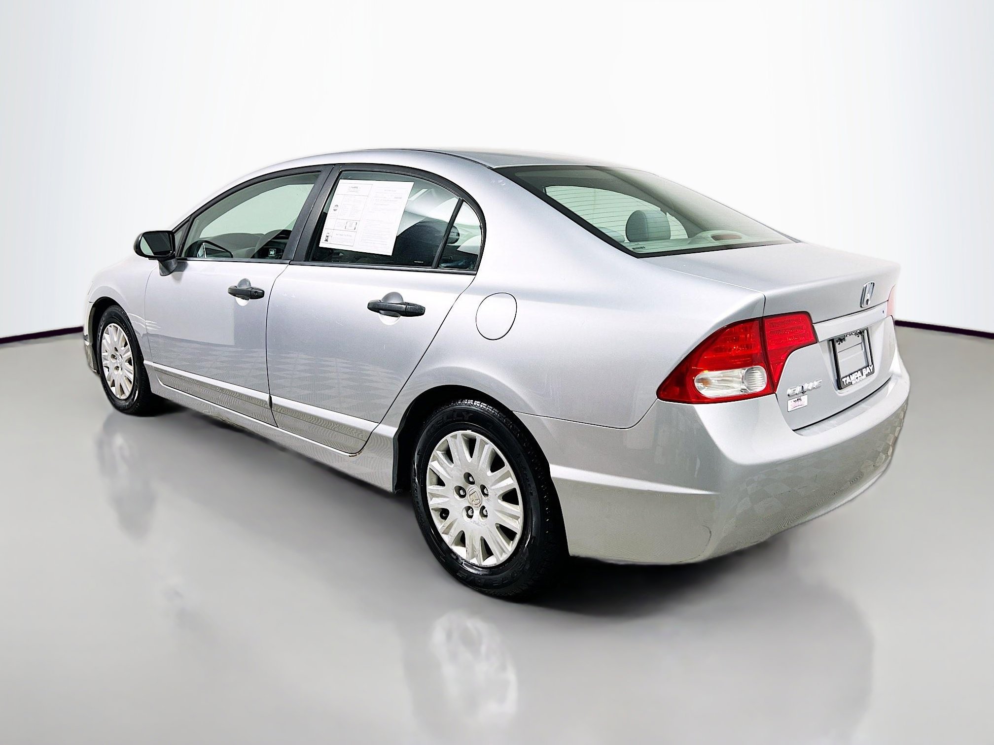 Used 2010 Honda Civic DX-VP image 8