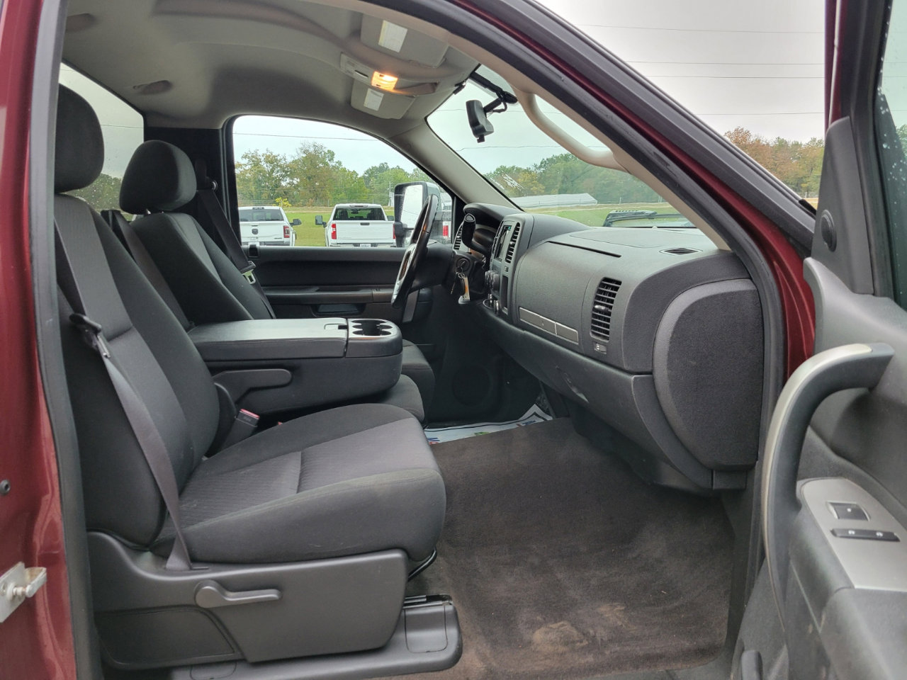 Used 2014 GMC Sierra 2500 SLE w/ Snow Plow Prep Package image 14