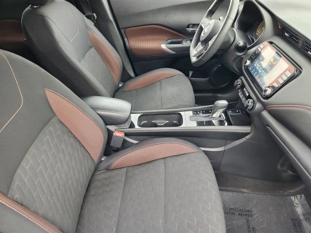 Used 2023 Nissan Kicks SR FWD image 19