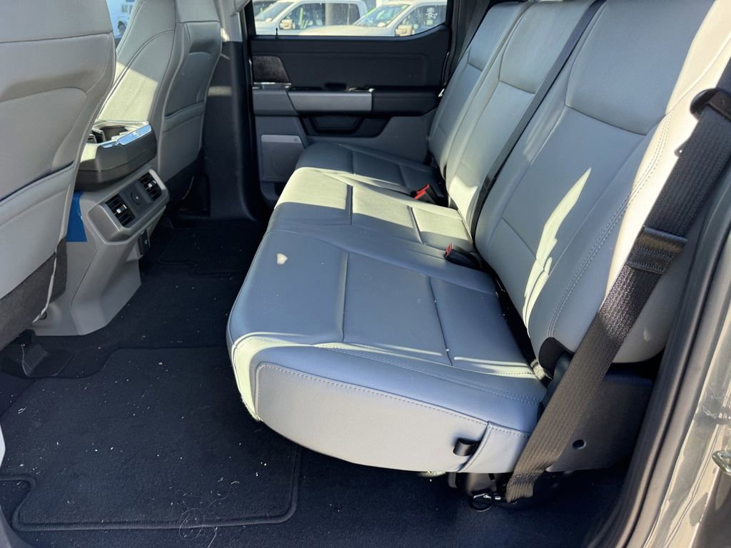 Used 2025 Ford F150 Lightning Flash image 12