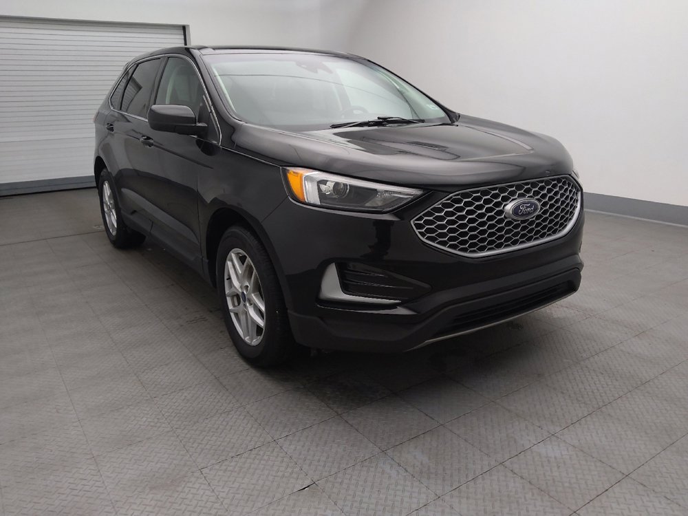 Used 2023 Ford Edge SEL image 14