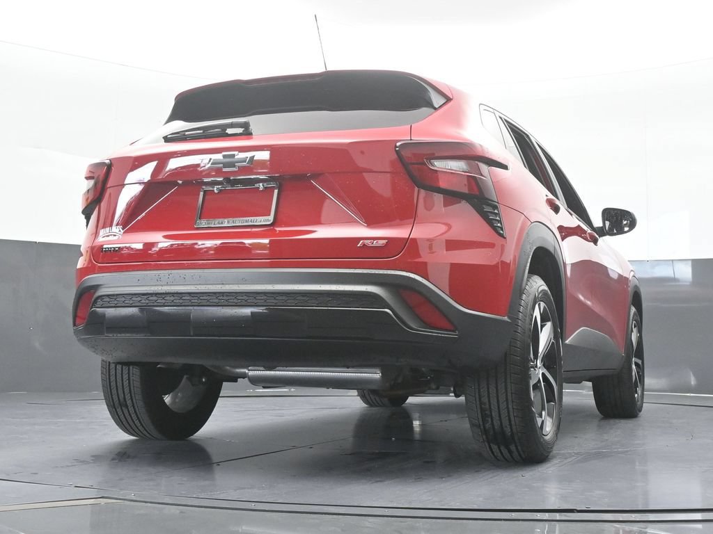 Used 2026 Chevrolet Trax RS FWD image 53