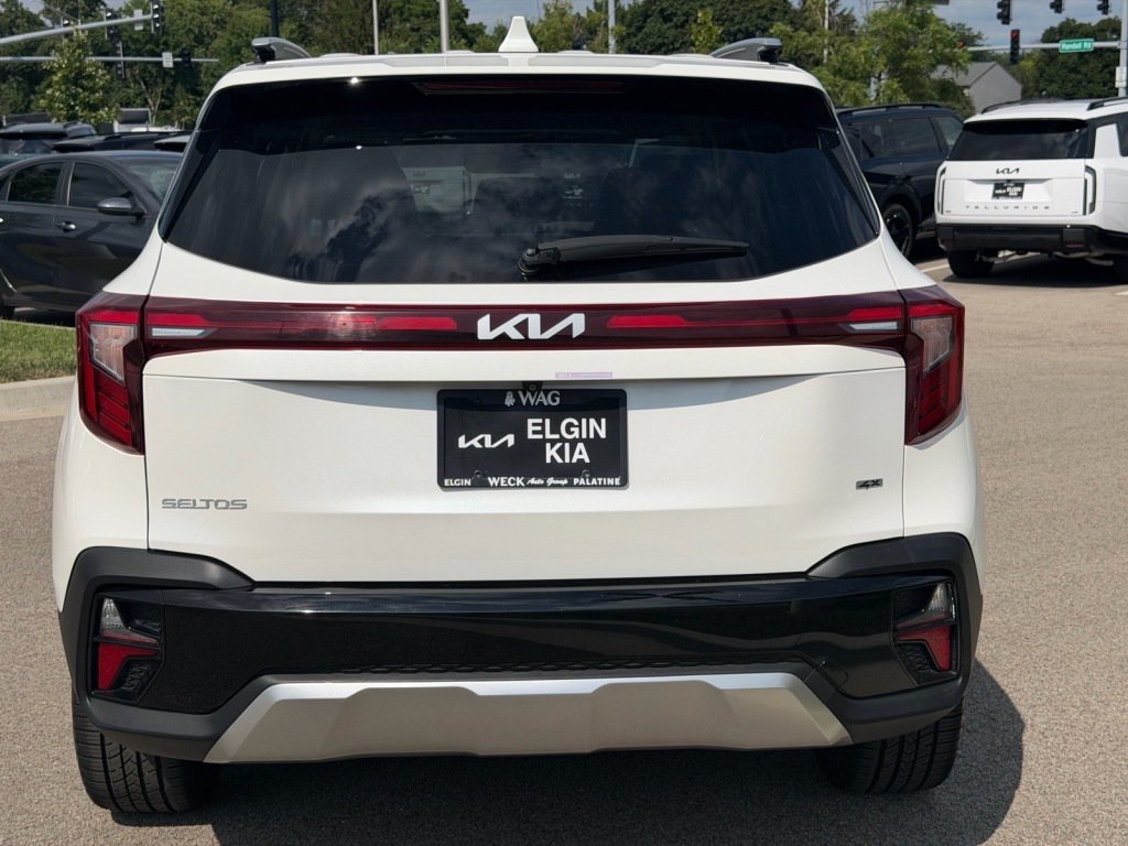 Used 2024 Kia Seltos SX AWD/4WD image 4