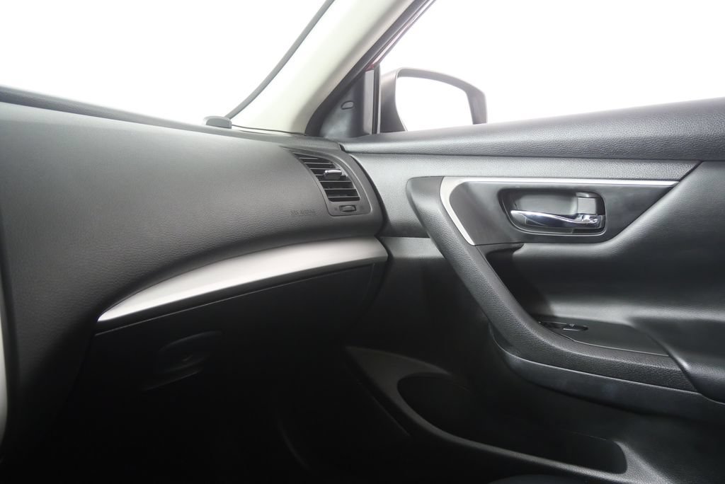 Used 2016 Nissan Altima 2.5 SV w/ Convenience Package FWD image 20