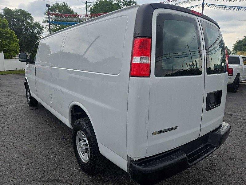 Used 2021 Chevrolet Express 2500 Extended image 2