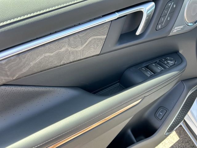 New 2026 Buick Enclave Avenir w/ Super Cruise Package AWD/4WD image 13