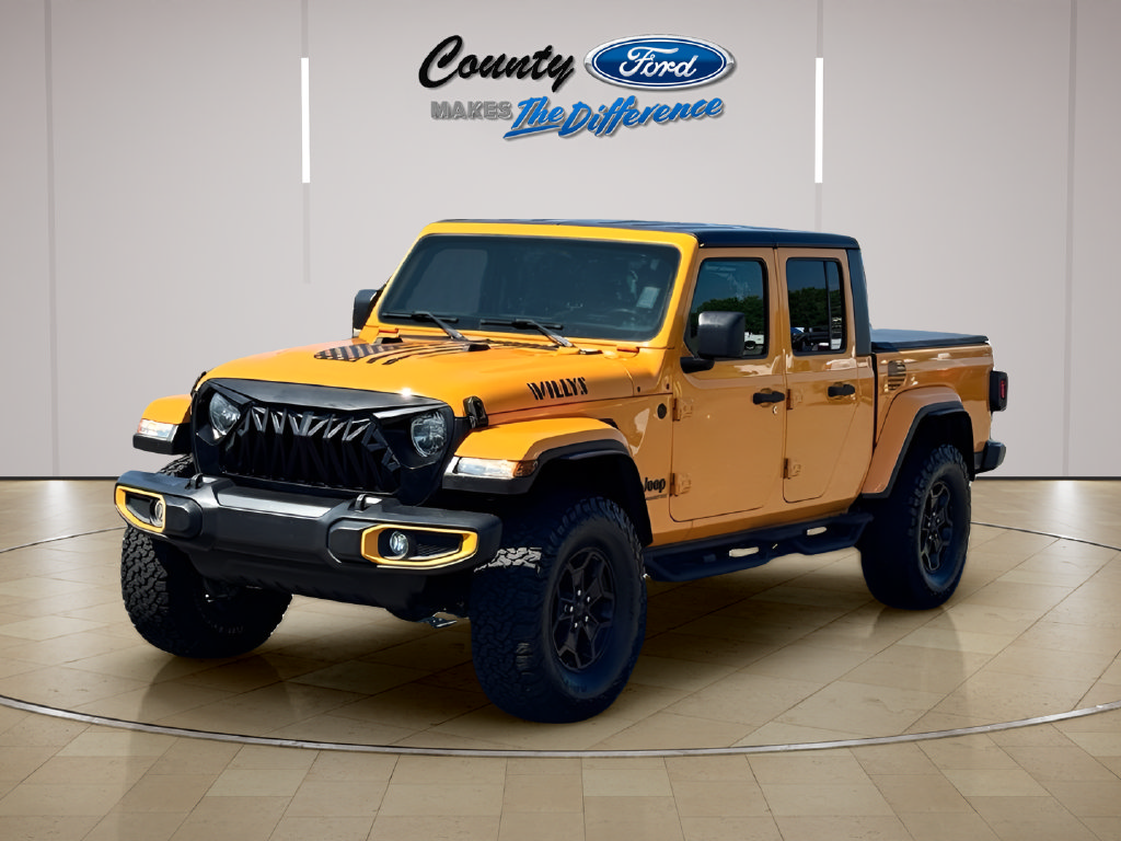 Used 2021 Jeep Gladiator Sport AWD/4WD image 2