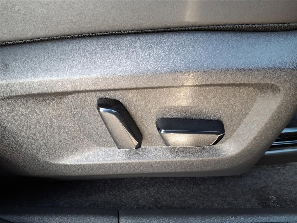 New 2026 Nissan Rogue Platinum w/ Tech Package image 8