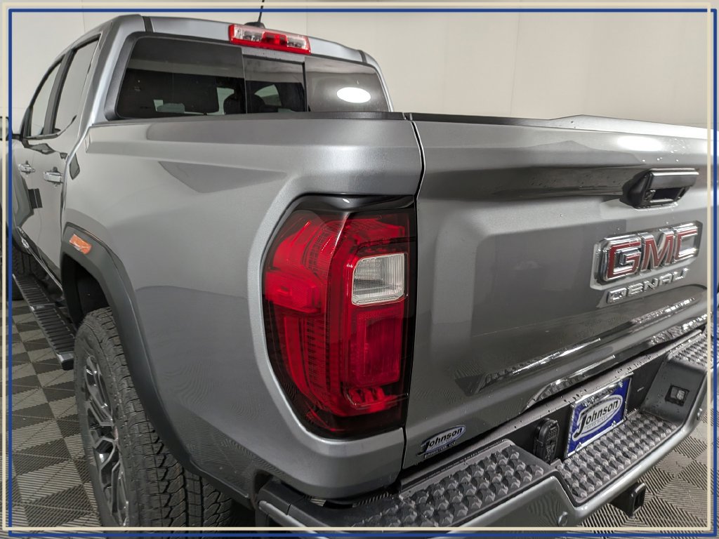 New 2026 GMC Canyon Denali AWD/4WD image 10