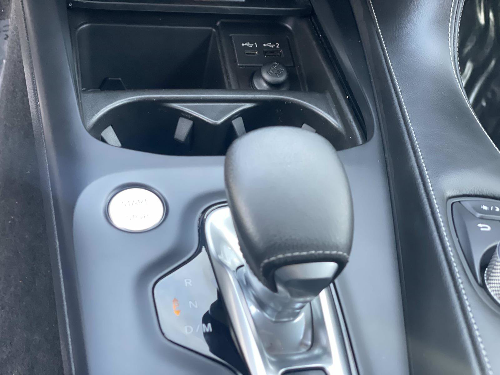 Used 2022 INFINITI QX50 Luxe w/ Appearance Package image 16