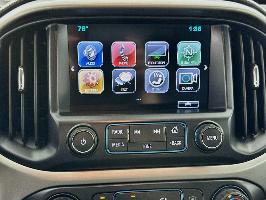 Used 2018 Chevrolet Colorado LT AWD/4WD image 14
