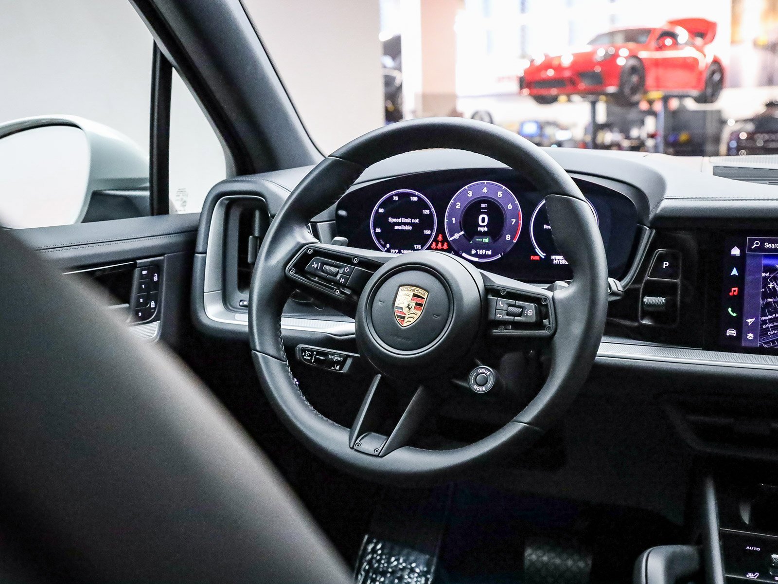 Used 2025 Porsche Cayenne E-Hybrid image 20