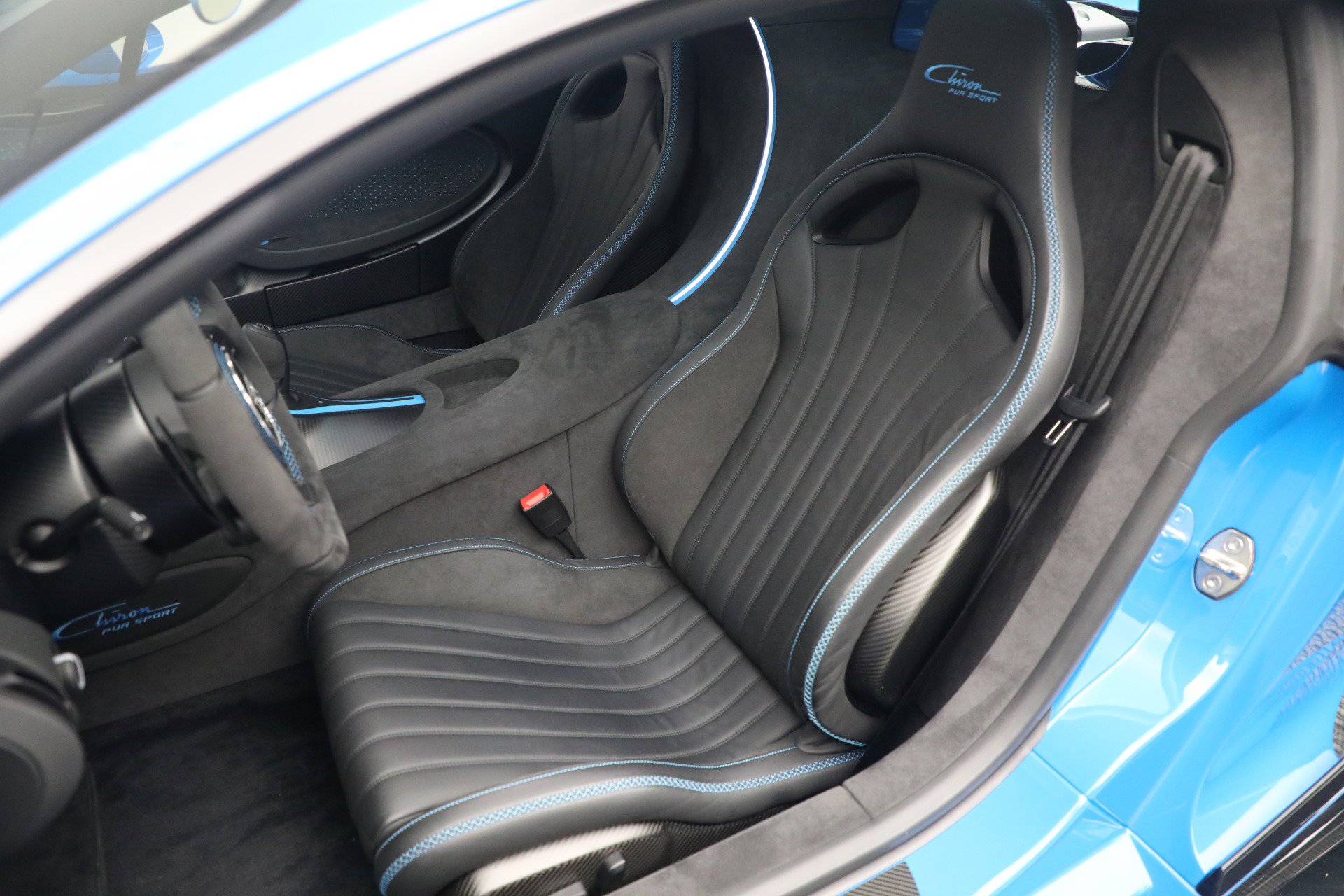 Used 2021 Bugatti Chiron Pur Sport image 15