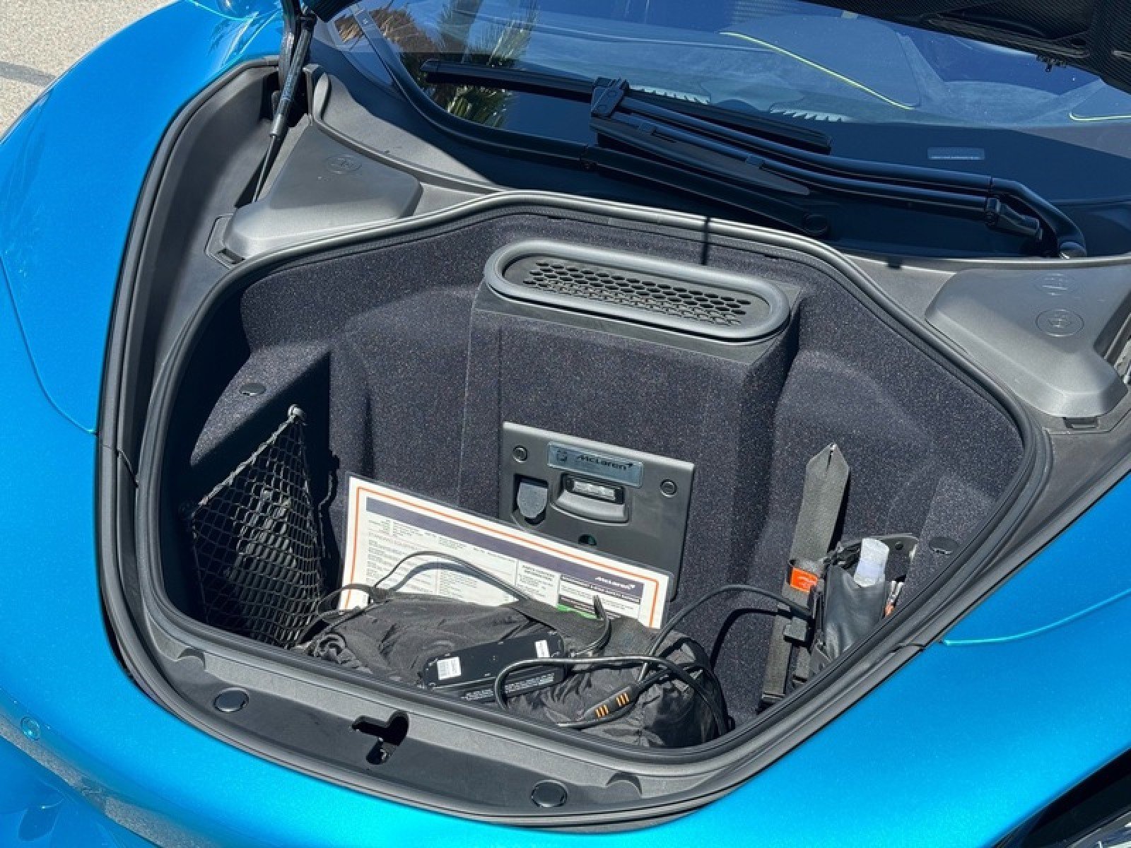 Used 2024 McLaren 750S RWD image 26