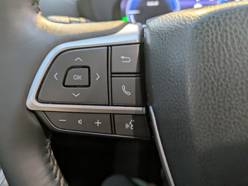 Used 2025 Toyota Grand Highlander AWD Hybrid image 22