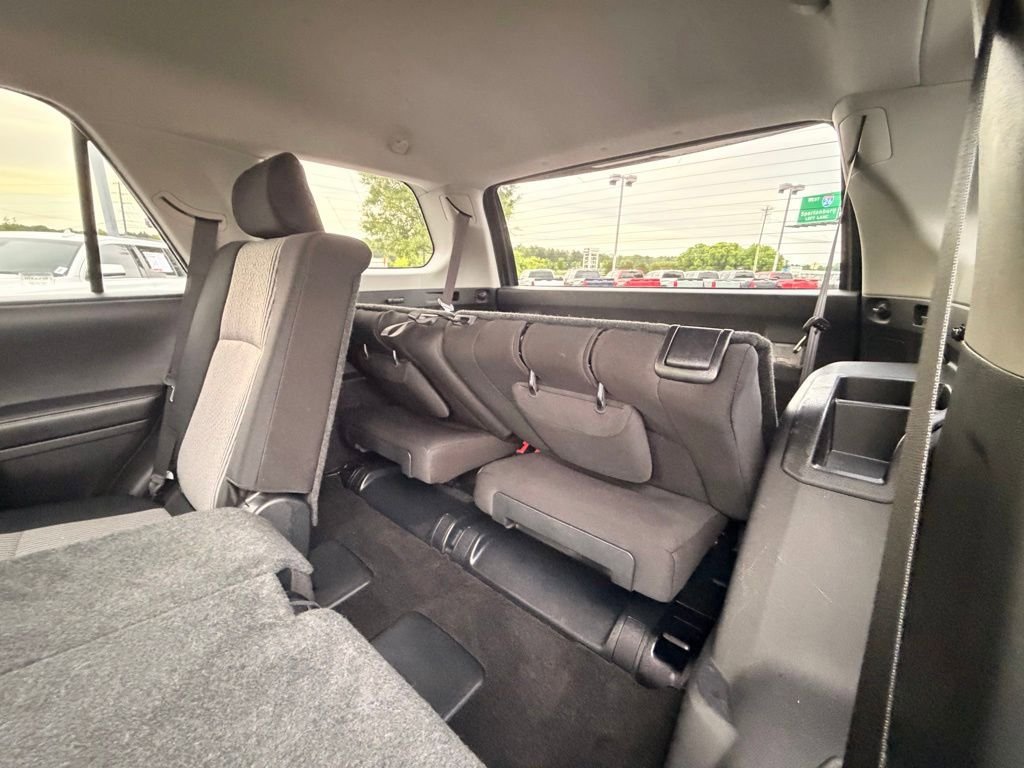 Used 2016 Toyota 4Runner SR5 RWD image 14