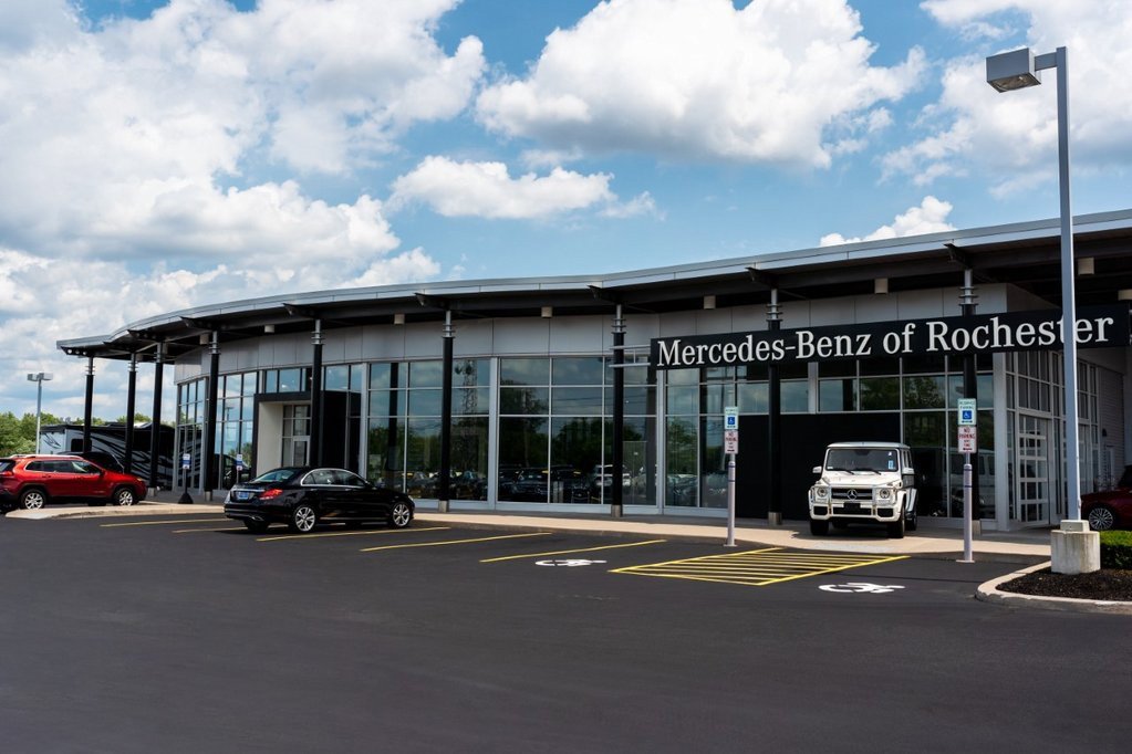 Used 2021 Mercedes-Benz GLC 300 4MATIC image 25