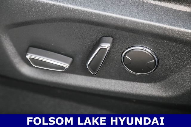 Used 2019 Ford Edge Titanium w/ Equipment Group 301A image 25