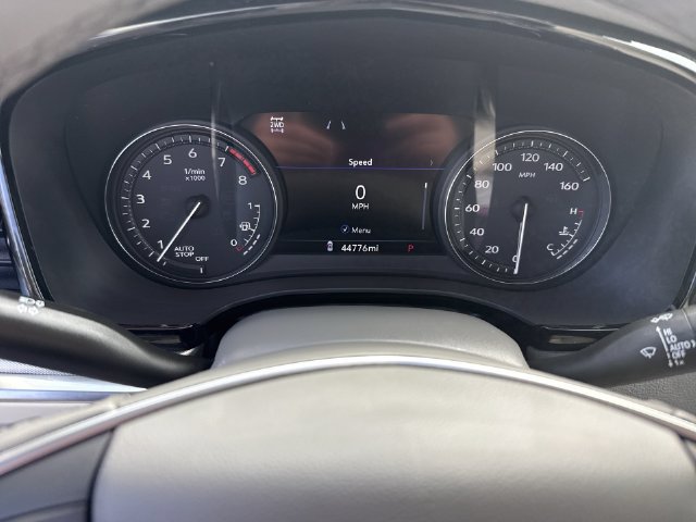 Used 2023 Cadillac XT5 Premium Luxury w/ Technology Package AWD/4WD image 18