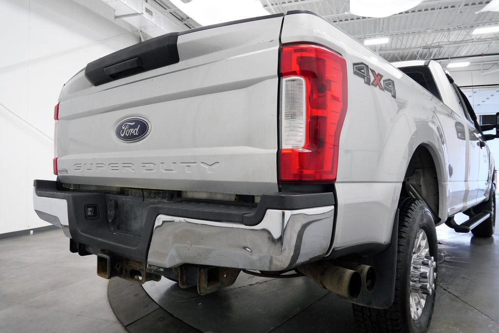 Used 2017 Ford F350 XL w/ STX Appearance Package AWD/4WD image 39
