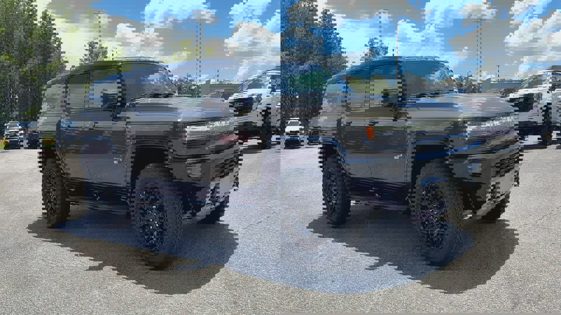 New 2025 GMC Hummer EV 2X AWD/4WD image 2