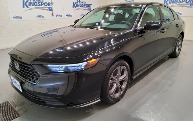 Used 2023 Honda Accord EX image 45