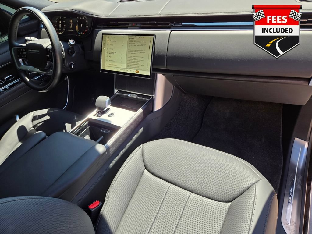 Used 2025 Land Rover Range Rover SE AWD/4WD image 22